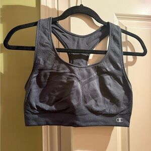 Champion Seamless Racerback Sports Bra – Gray (XL)